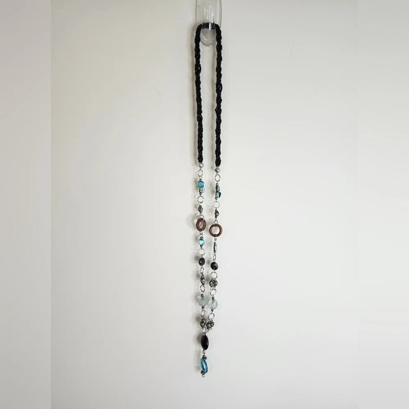 Handmade Beaded Black and Blue Necklace - Picture 1 of 4